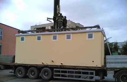 Cabine Elettriche prefabbricate di trasformazione | Cabina elettrica, impianti fotovoltaici prefabbricate :
movimentazione, fase di scarico